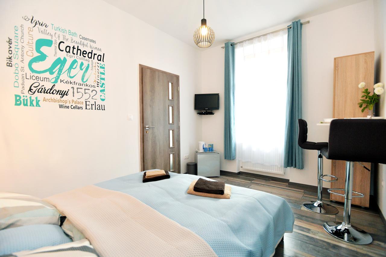 Nobilis Apartman เอ็กเกอร์ ภายนอก รูปภาพ